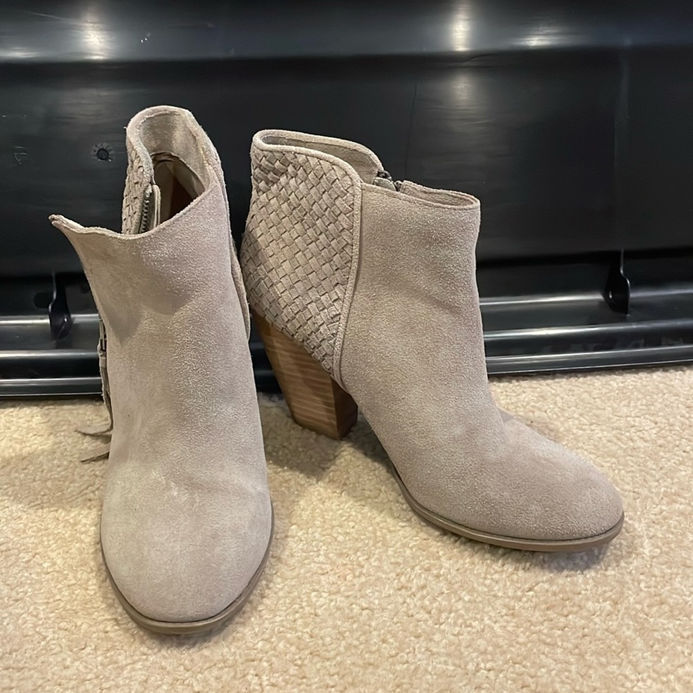Sole Society Tan heels